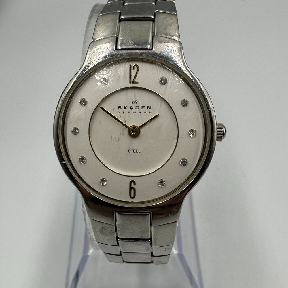 Skagen Watch Women Stainless Steel White Dial 26MM Water Resistant New Battery